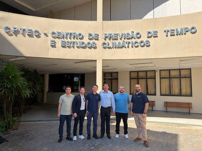 Equipe da PerfilGlobal e AIVRES em visita ao CPTEC, fortalecendo o relacionamento com instituições de pesquisa brasileiras.